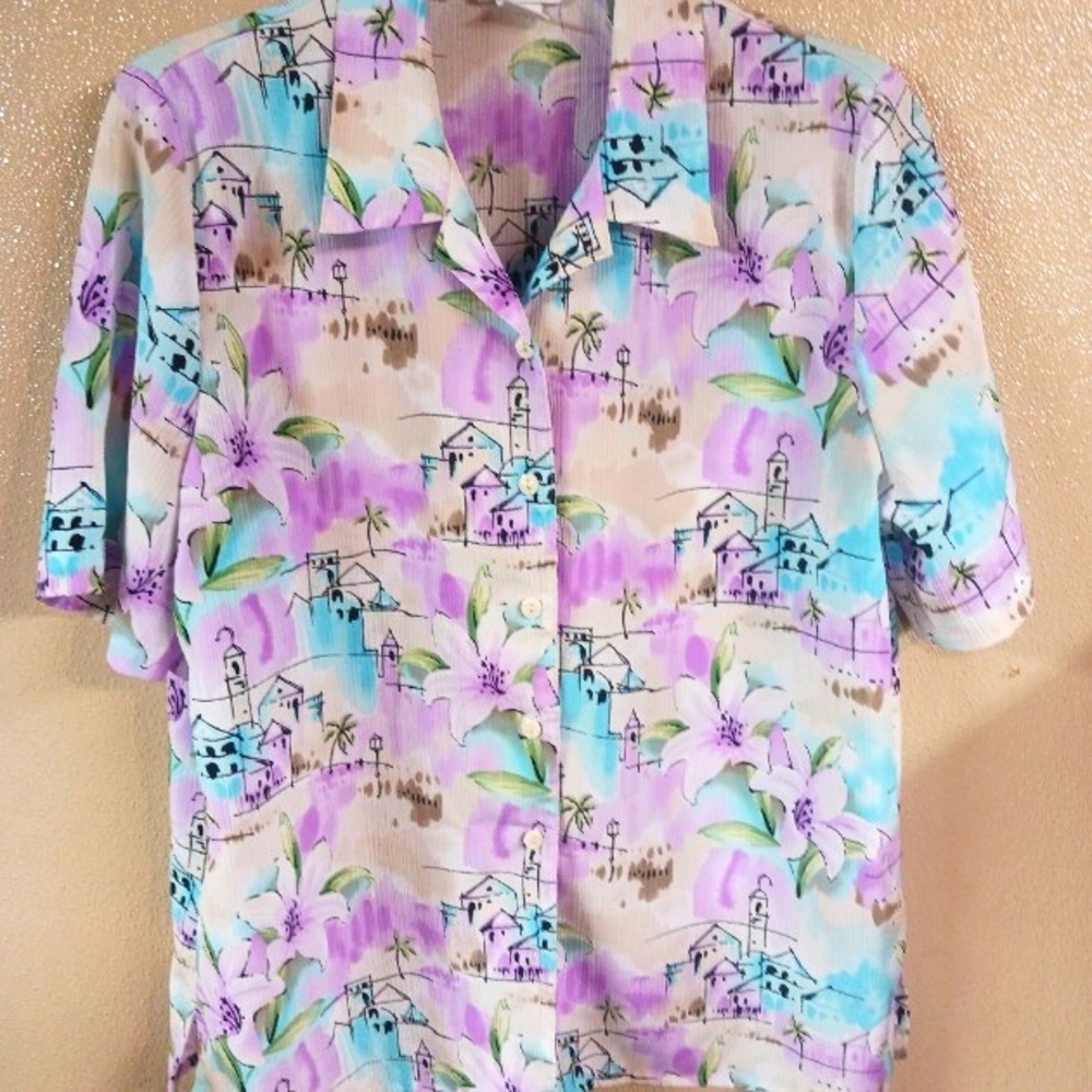 Alia woman’s Size 14 Short Sleeve Colorful Button Down Blouse